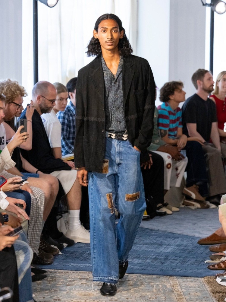 Kartik Research SS26