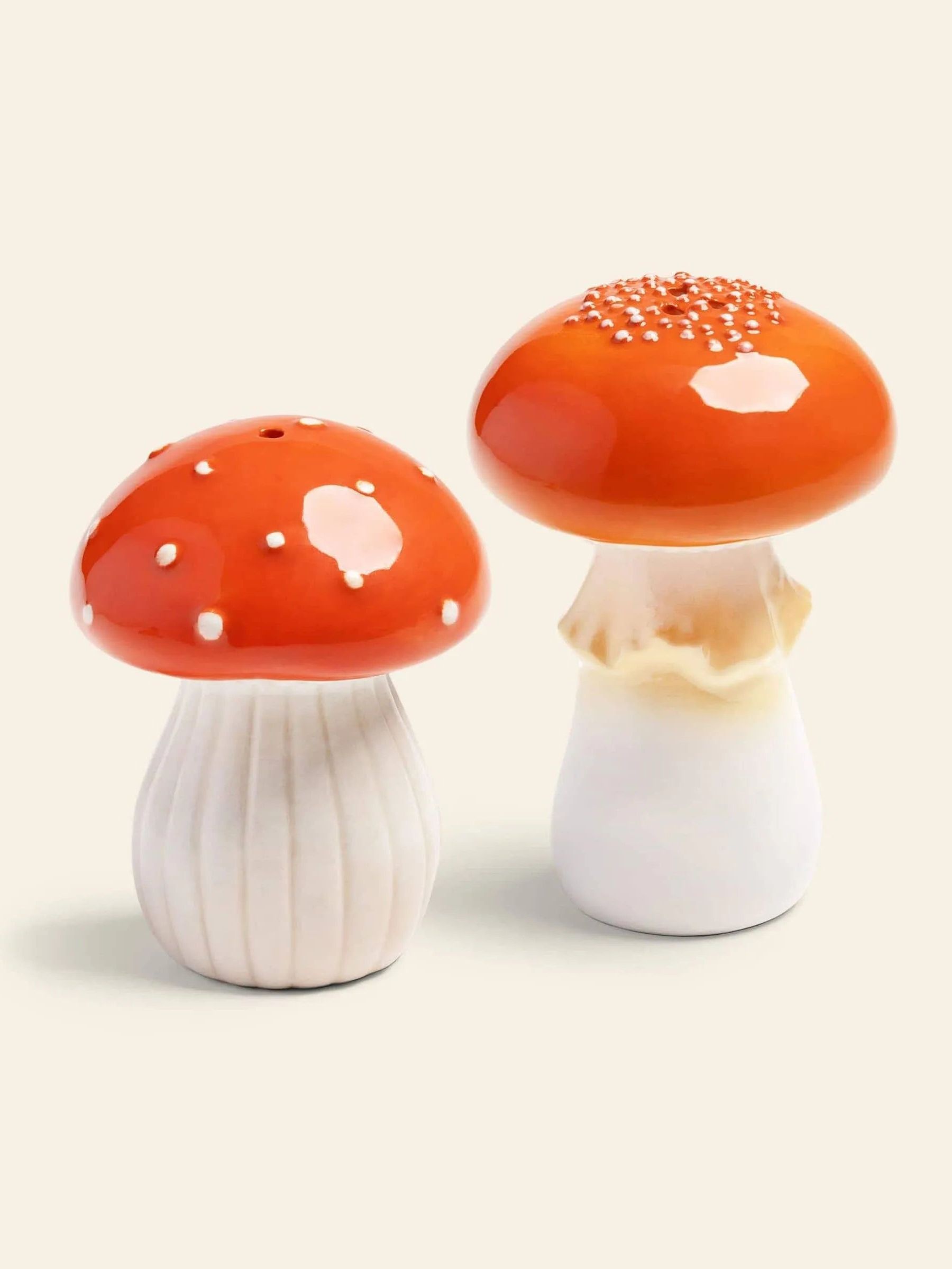 &Klevering Mushroom salt and pepper shaker