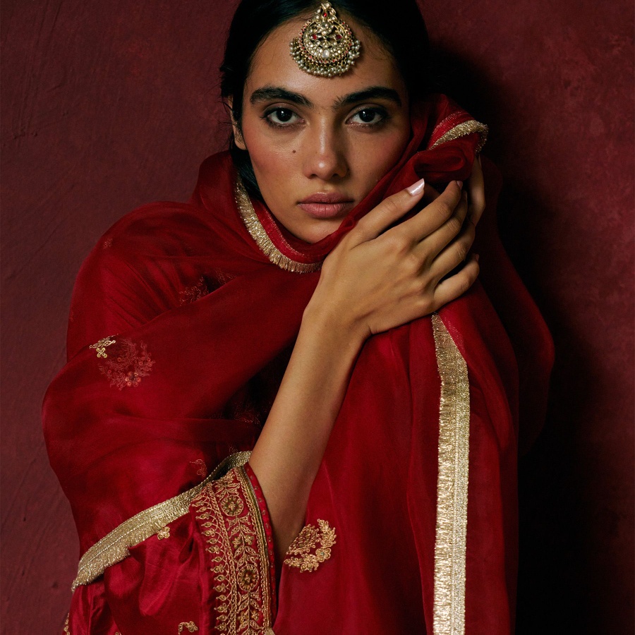 LajjooC_TheWeddingCollective featured image