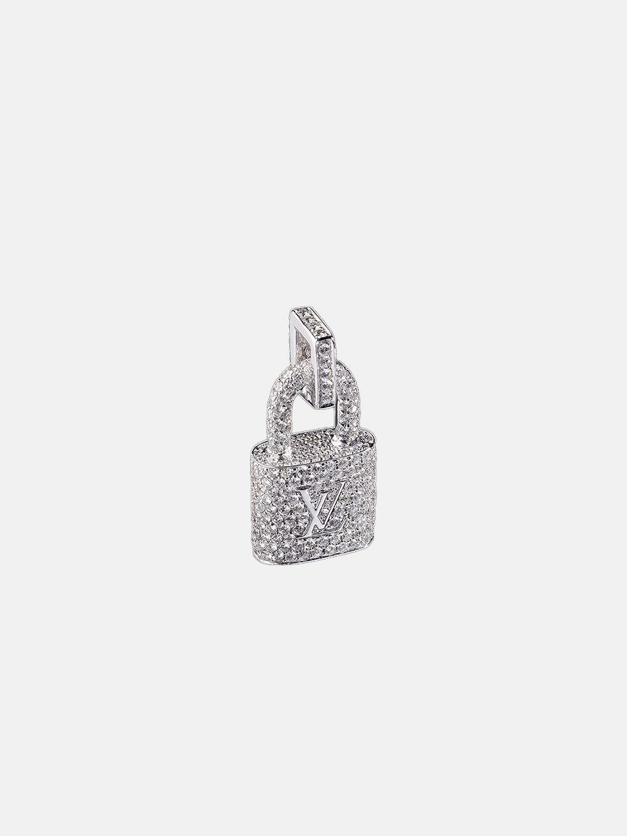 The Nod Locks and Links: Louis Vuitton Lock It padlock pendant in white gold and pavé diamond