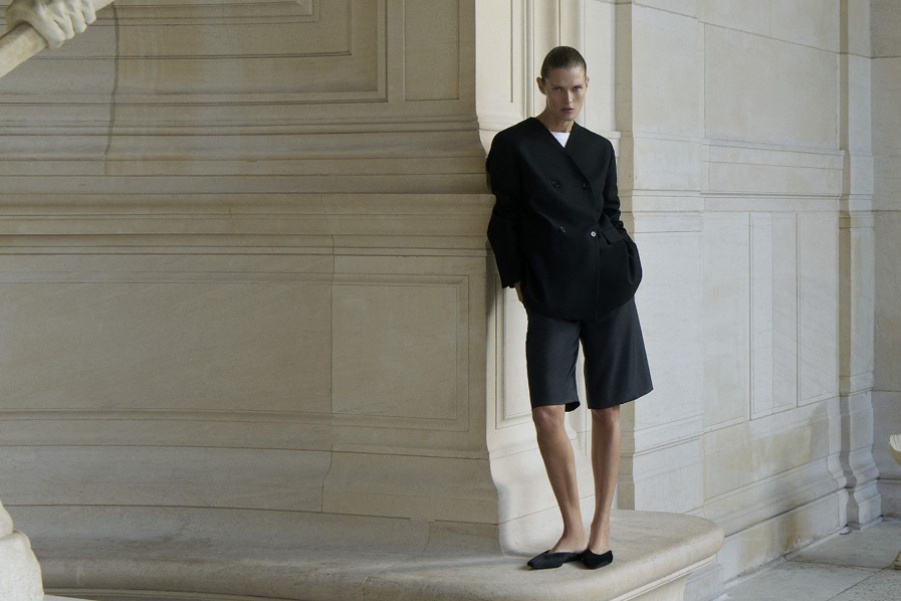 Loulou de Saison campaign image | The Nod minimalist affordable luxury brands