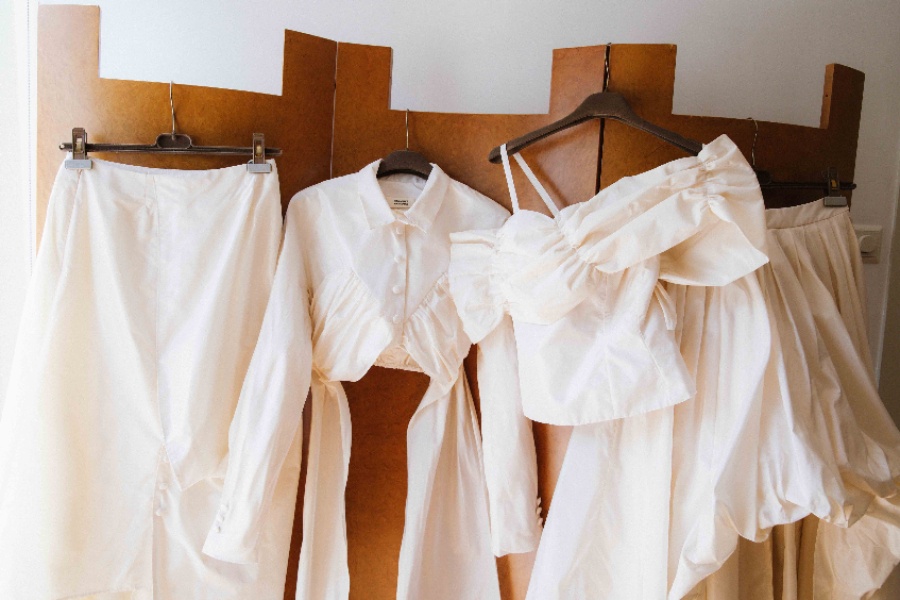 Aya Saleh's custom Renaissance Renaissance wedding outfits