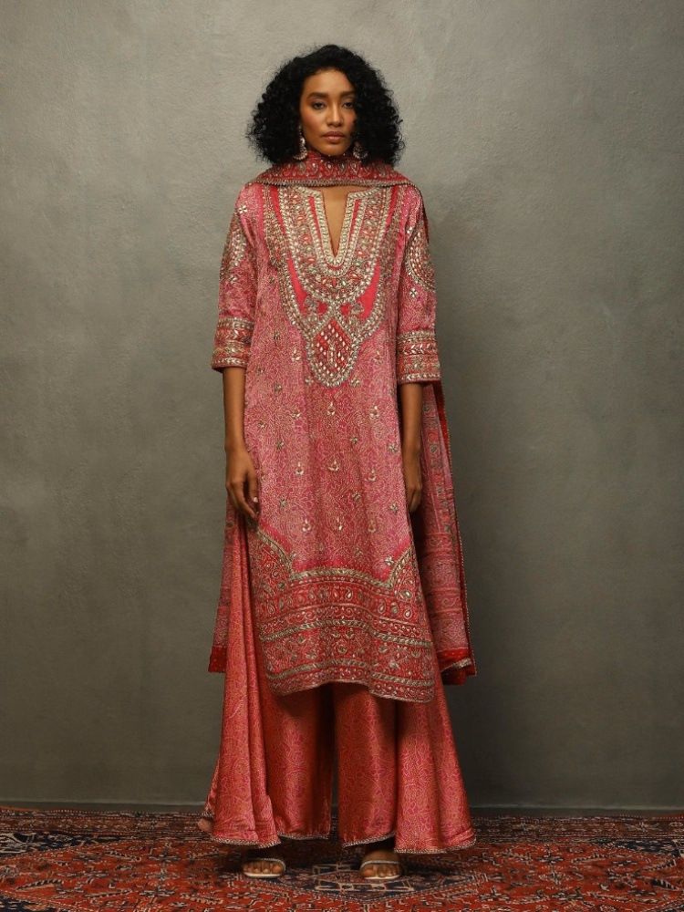 Bandhani suit set, Ritu Kumar