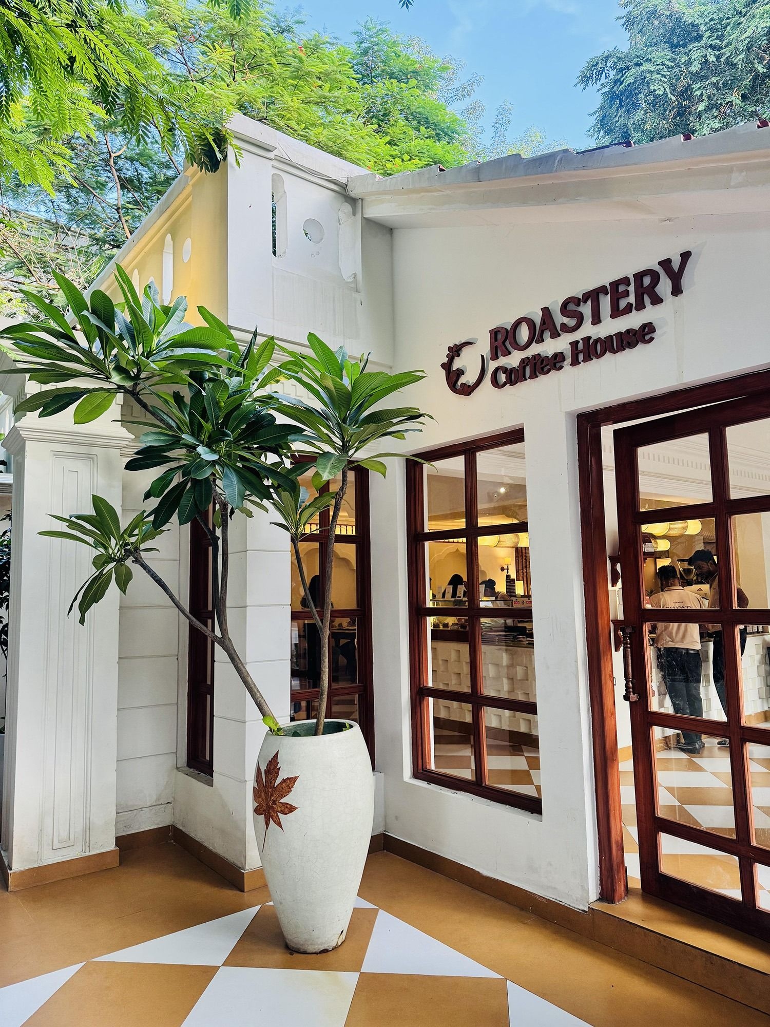 Roastery Coffee House