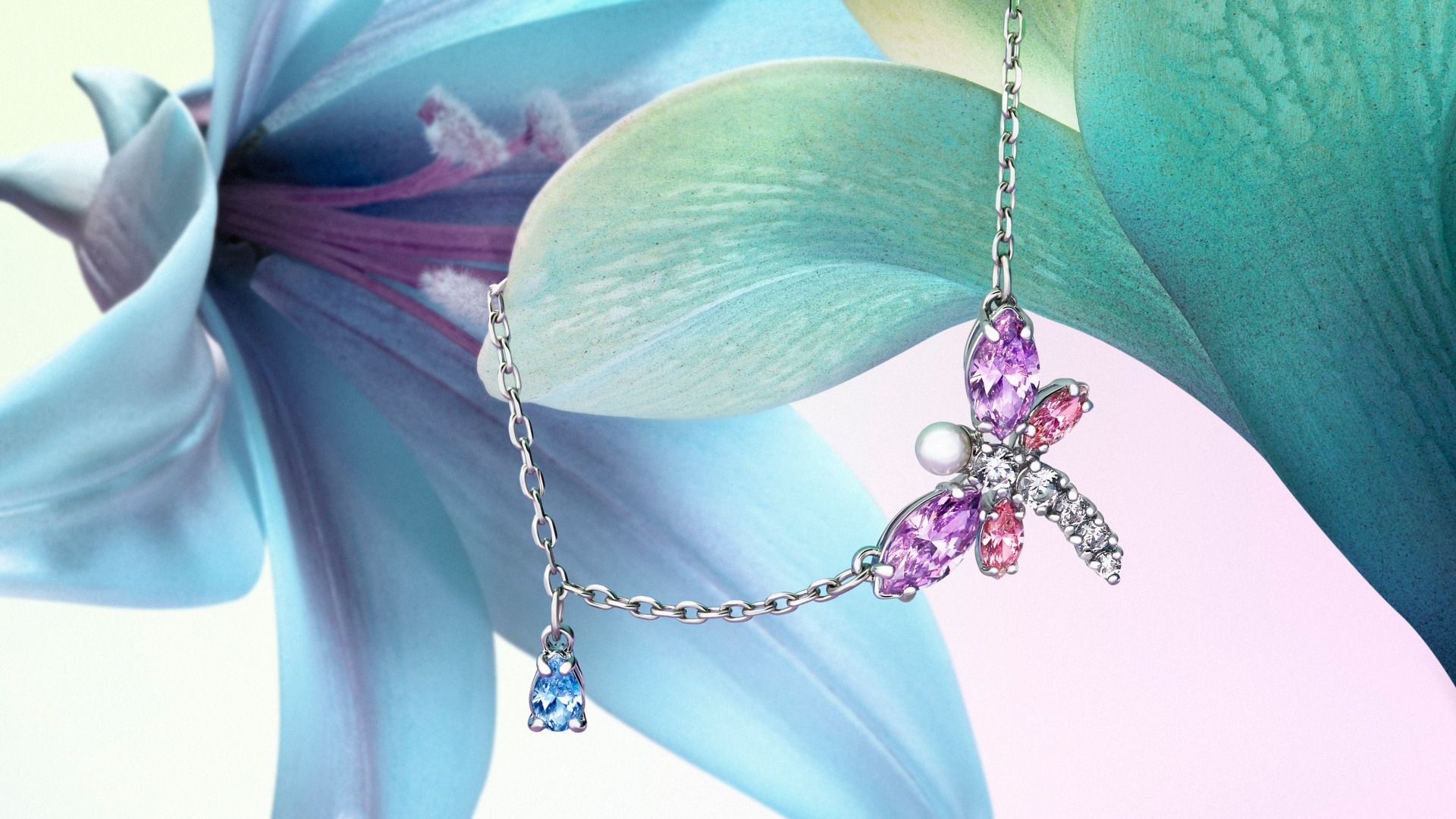 Swarovski X Ariana Grande