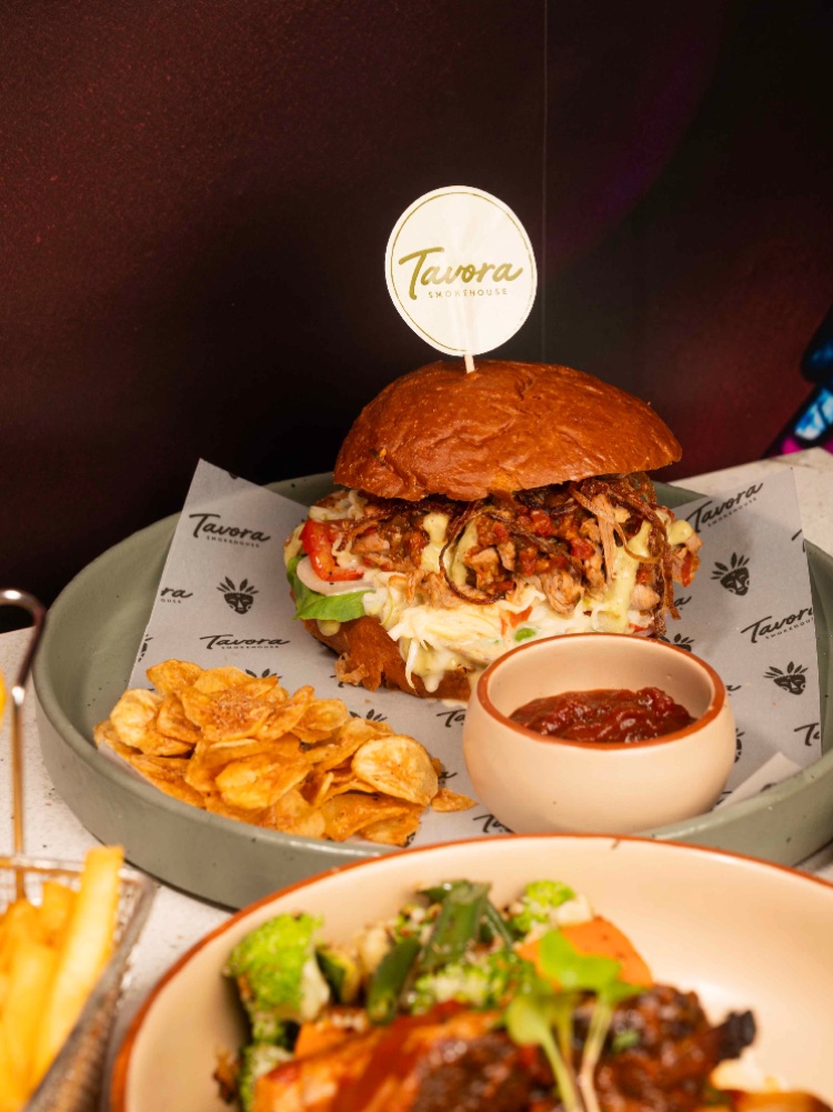 Smoked pork burger