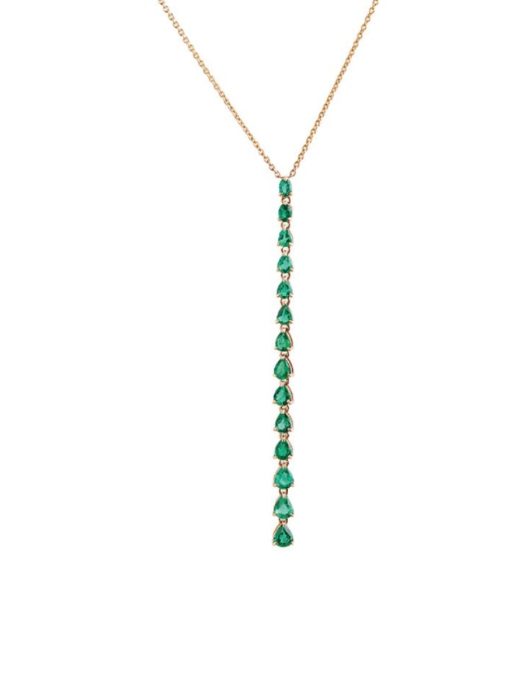Baby got back (necklace) - The Nod Mag Baby got back (necklace) - The Nod Mag
