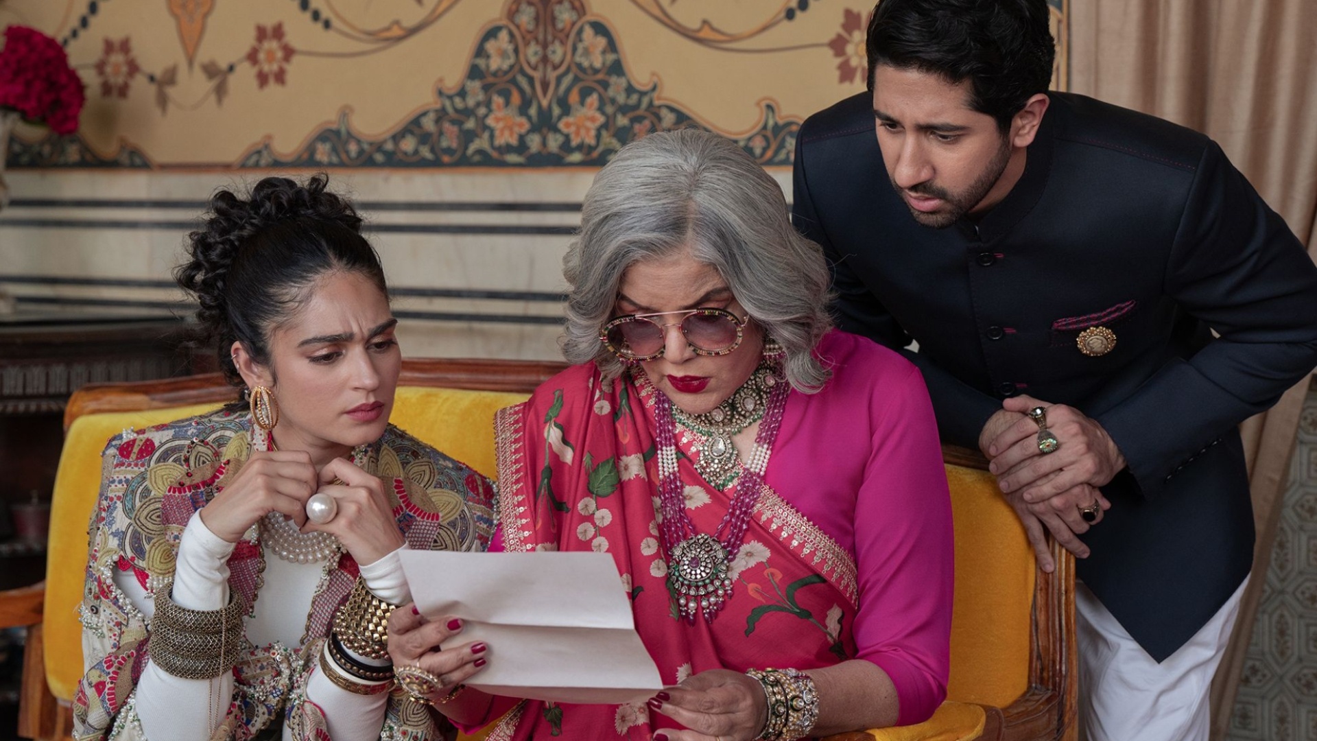 Cast members include Kavya Trehan, Zeenat Aman, and Vihaan Samat