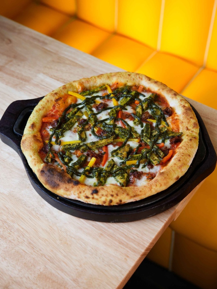 Tuscan Chicken Pizza