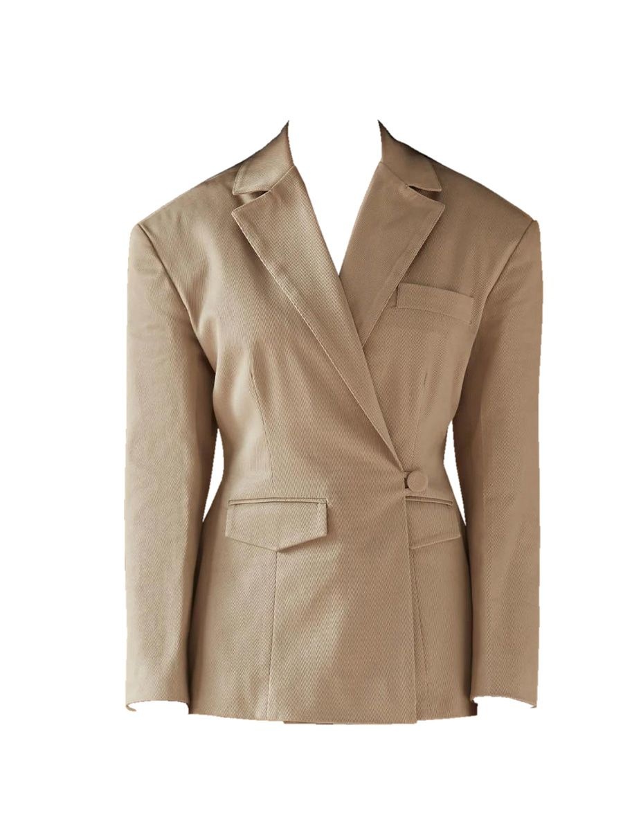 URA trail blazer, ₹24,900