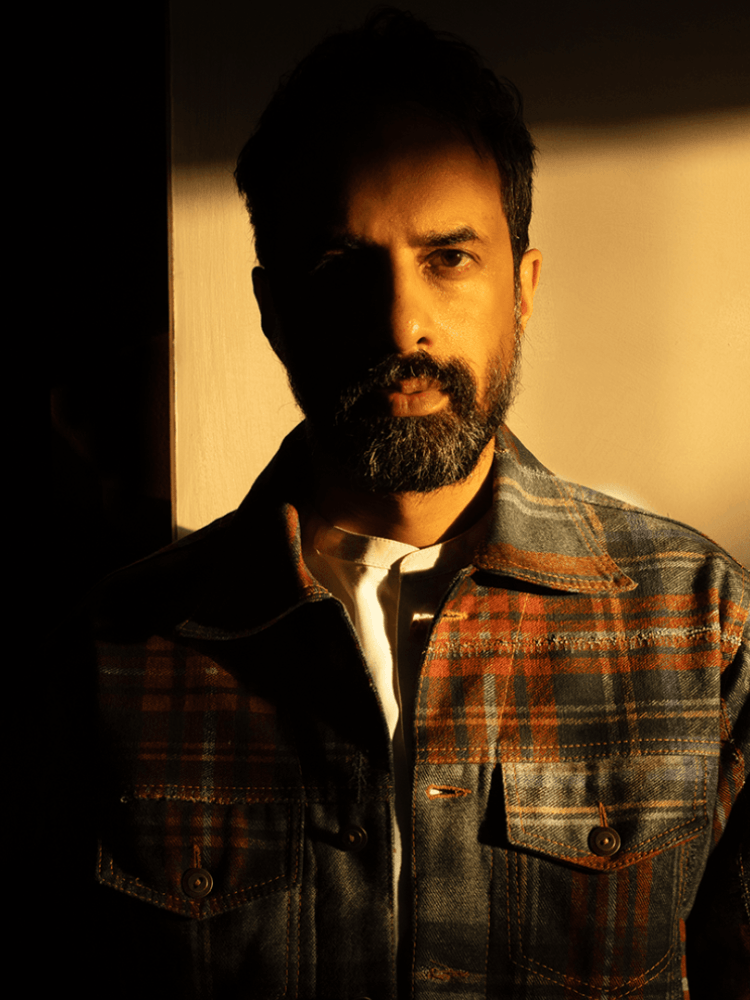 Ankur Tewari's new album Mr Faarigh is out now