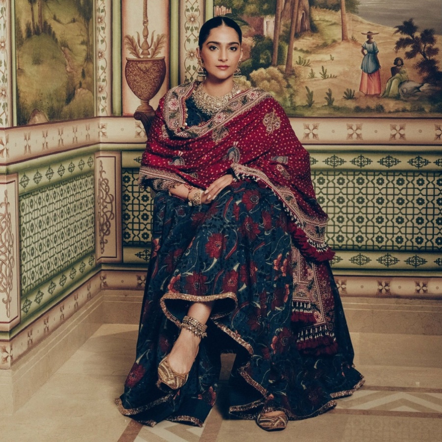 Sonam Kapoor in Illuminaire Juttis from Needledust