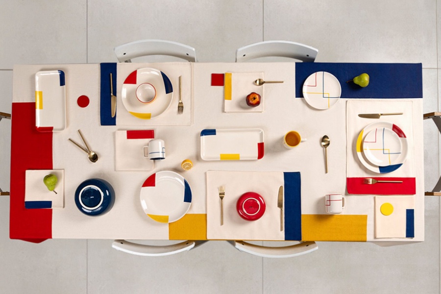 Bauhaus Dining Collection