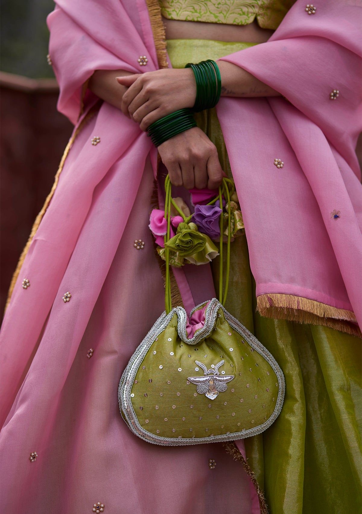 Ohfab Haryali Phool Potli