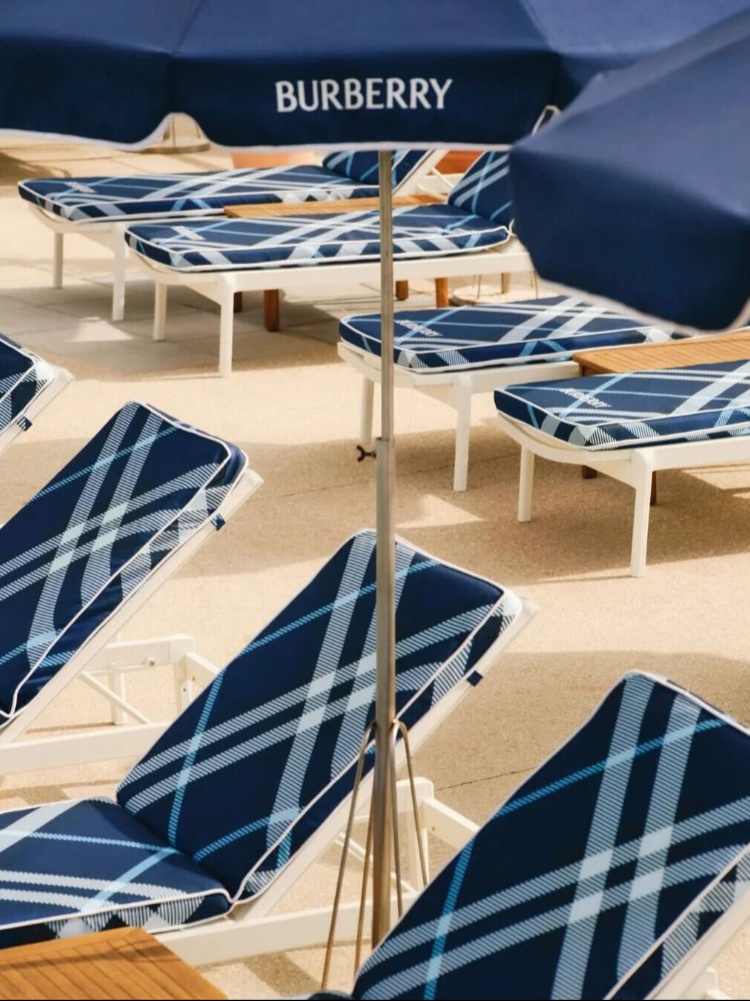 Signature Burberry checks in a distinctive blue