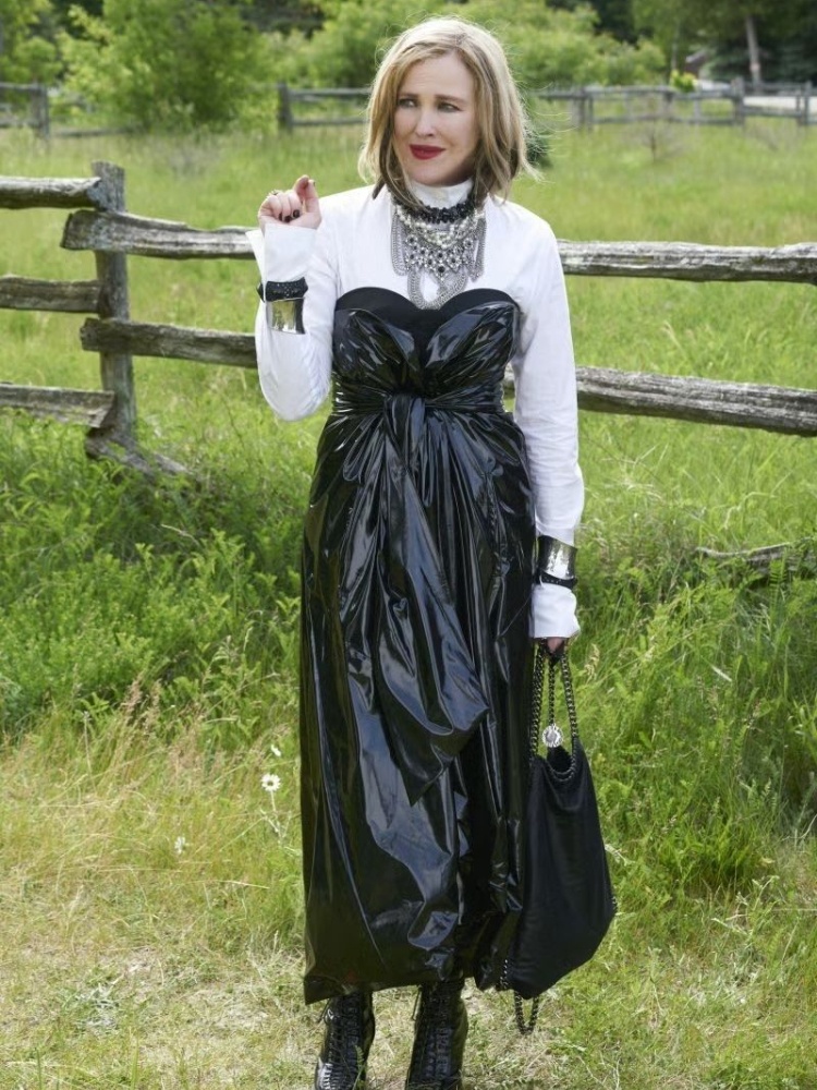 Moira Rose in ‘Schitt’s Creek’