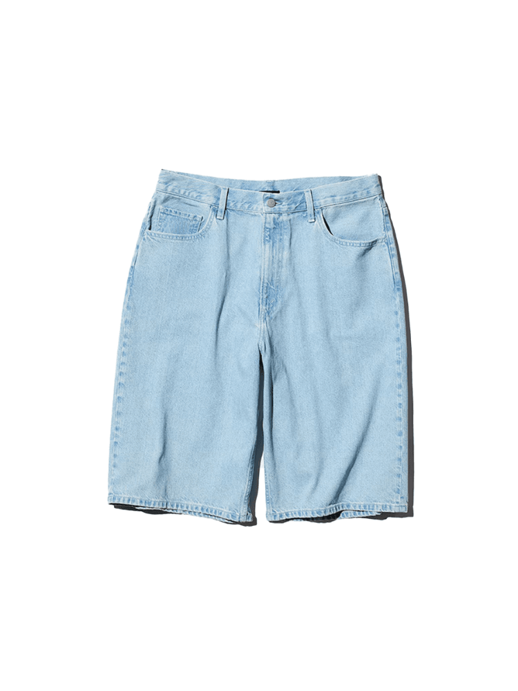 Baggy jorts, Uniqlo, ₹2,490
